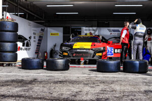 Audi Sport Team Saintéloc a exploité l'Audi R8 LMS GT3 de la Belgique.